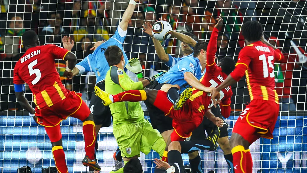 10 Stadion Sepak Bola Terbesar di Dunia: Fakta, Kapasitas, dan Atmosfer Spektakuler